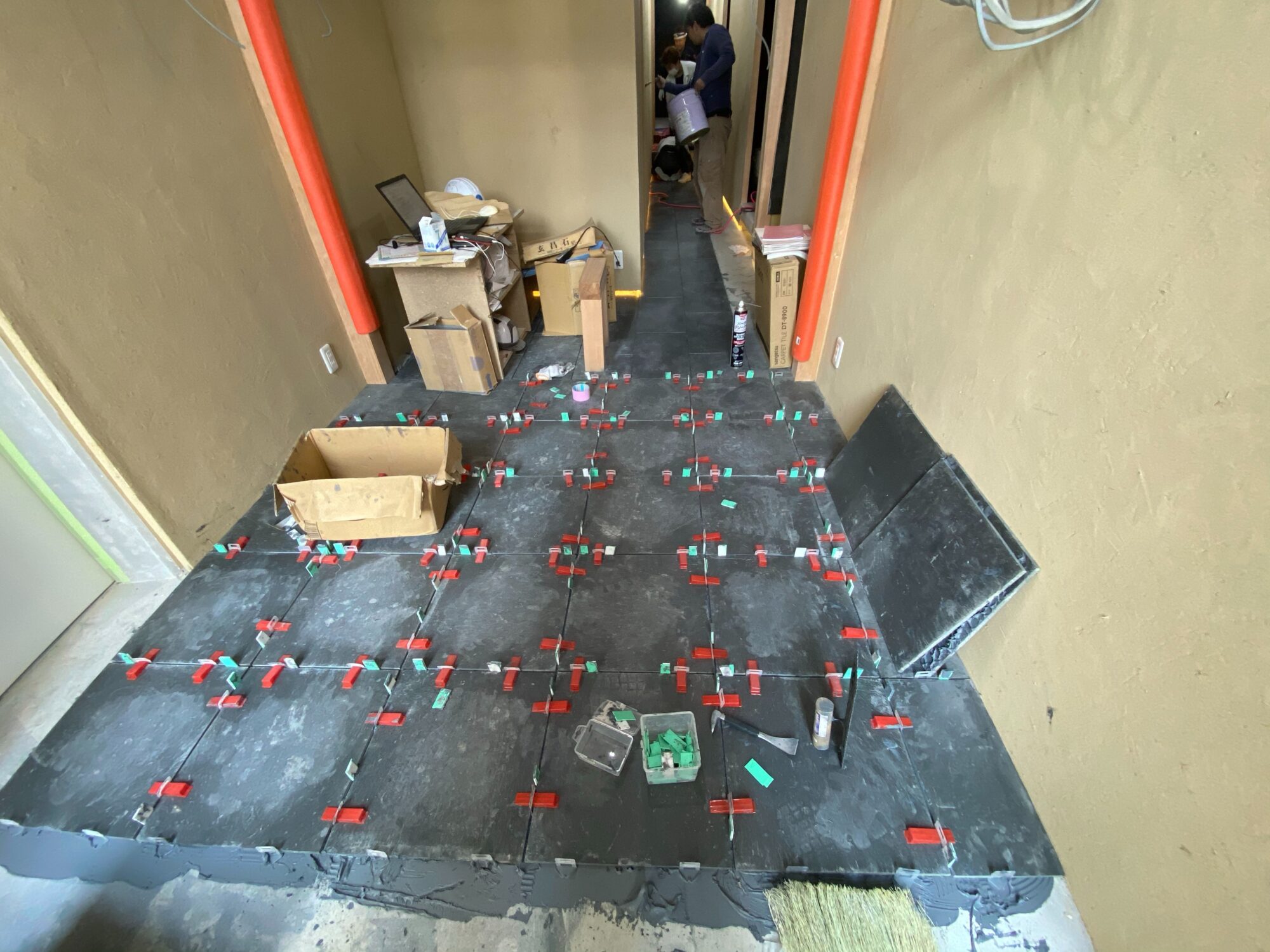 名古屋市　商業施設　床石張り　