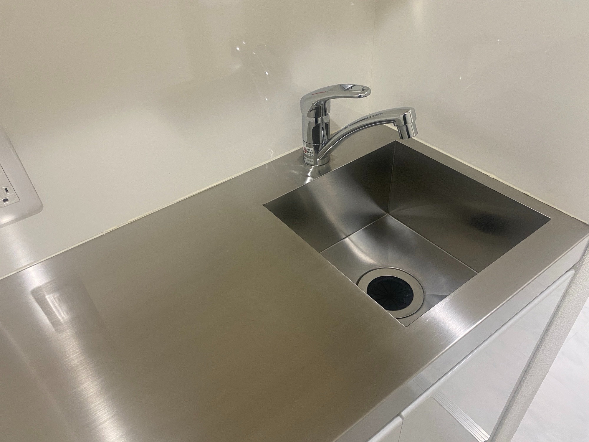 美容脱毛サロン　フルリノベーション工事