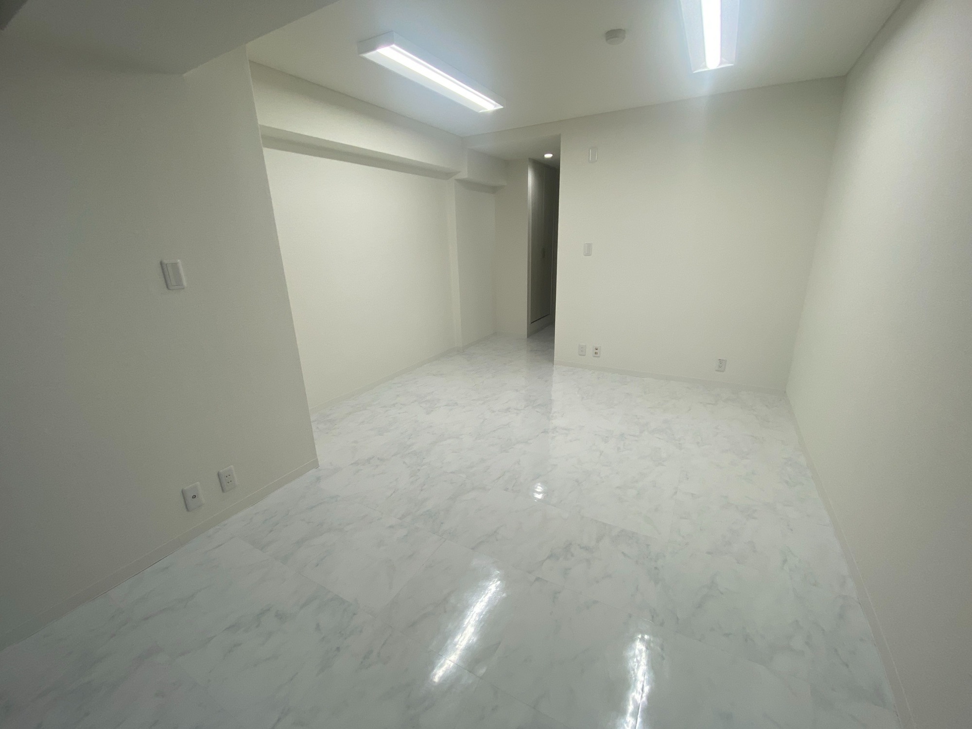 美容脱毛サロン　フルリノベーション工事